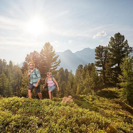 Almandin Apartments Ischgl Zewnętrze zdjęcie